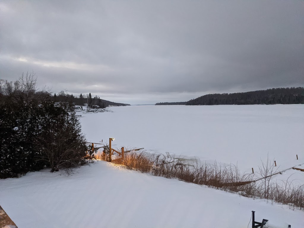 Domaine De La Baie Au Sable | 250 de la Détente, Mont-Laurier, QC J9L 3G6, Canada | Phone: (819) 623-9116