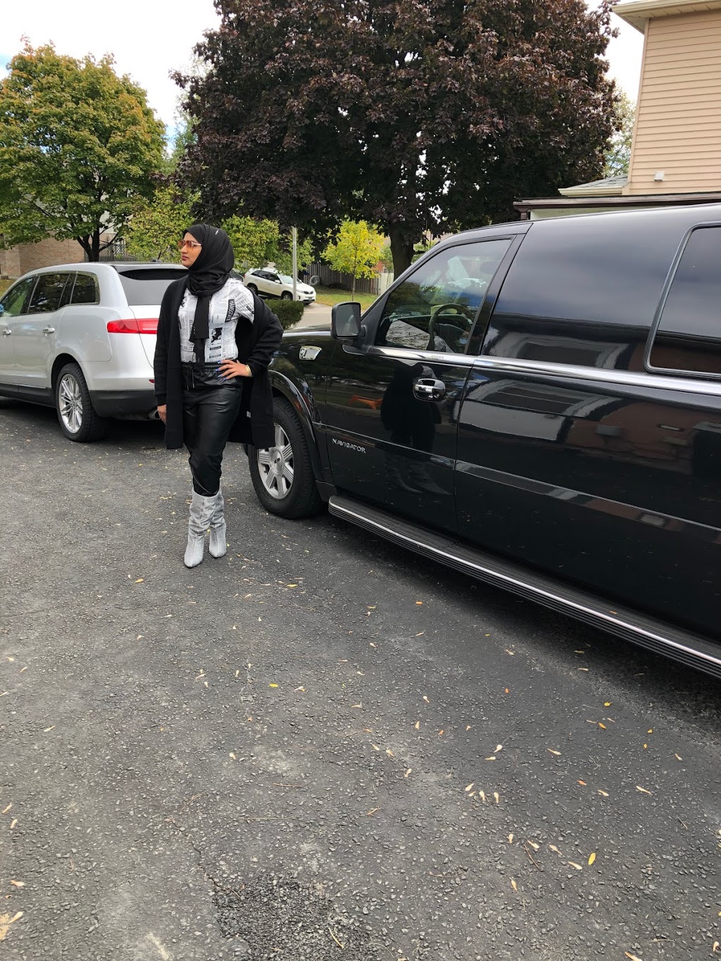 luxury stretch limo | 2480 New Providence St, Oshawa, ON L1L 0C1, Canada | Phone: (416) 834-6603