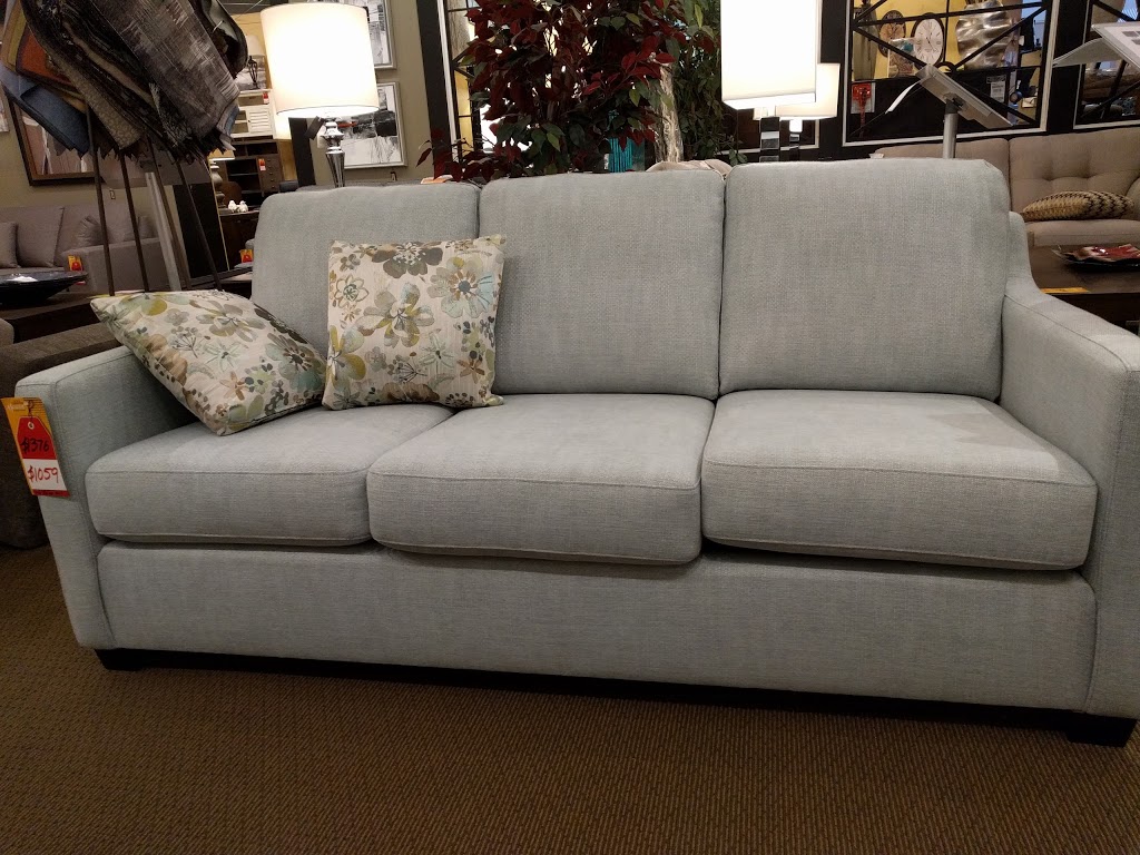 St. Jacobs Furniture House | 30 Benjamin Rd, Waterloo, ON N2V 2J9, Canada | Phone: (519) 746-0060