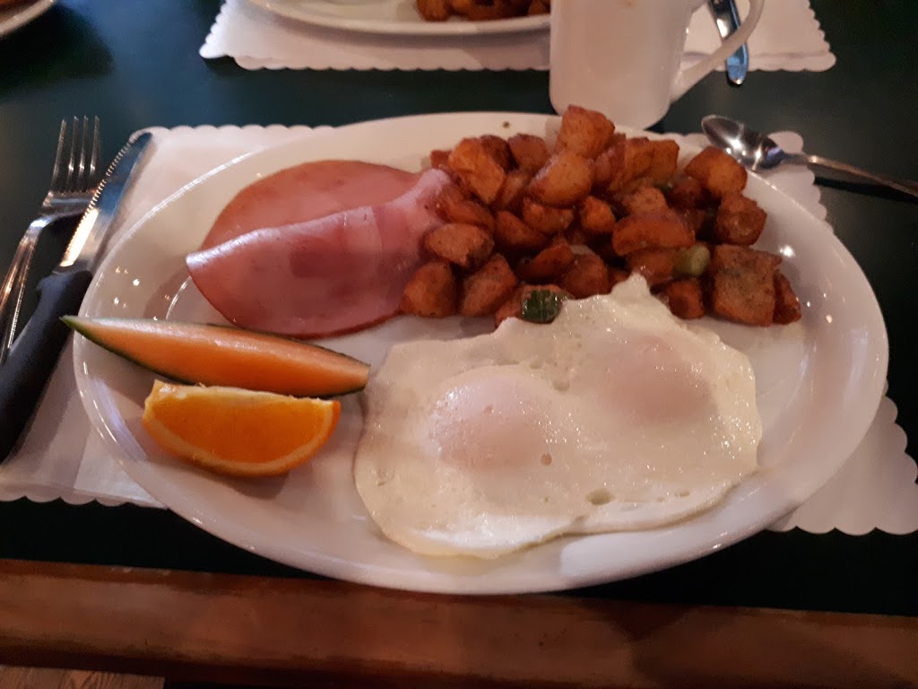 Jaycs Restobar | 6202 Chemin de Chambly, Saint-Hubert, QC J3Y 3R5, Canada | Phone: (450) 656-7422