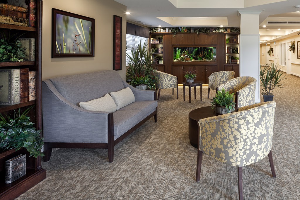 Glenmore Lodge | 325 Drysdale Blvd, Kelowna, BC V1V 1P5, Canada | Phone: (236) 420-1717