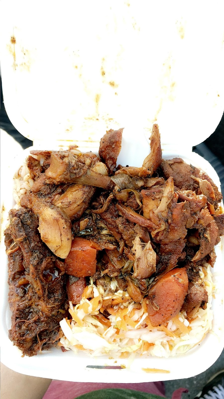 Mr Bigs | 3476 Glen Erin Dr, Mississauga, ON L5L 1V3, Canada | Phone: (905) 593-3232