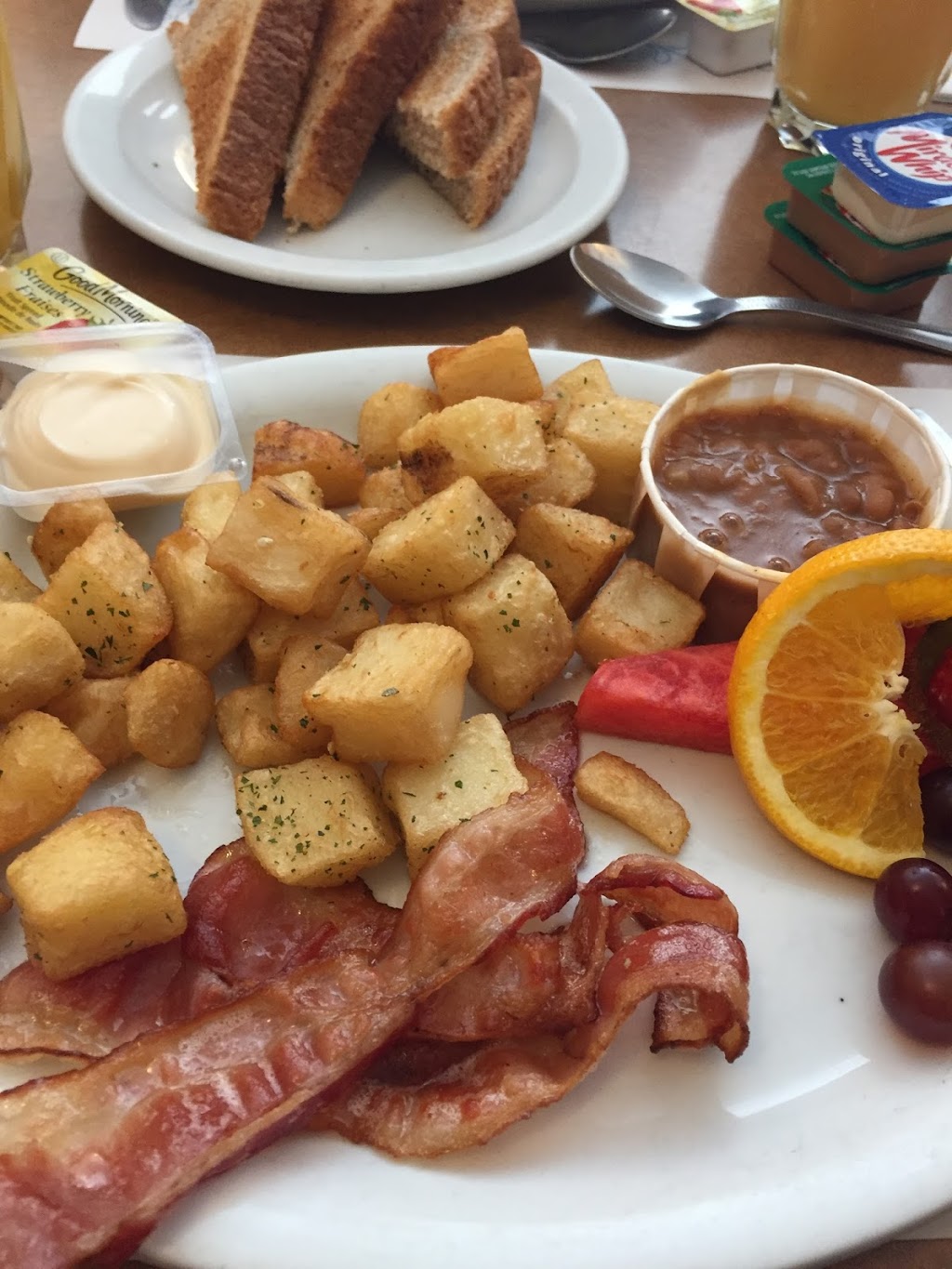 Resto Chez Mimi | 188 Rue du Prince, Sorel-Tracy, QC J3P 4K5, Canada | Phone: (450) 746-2828