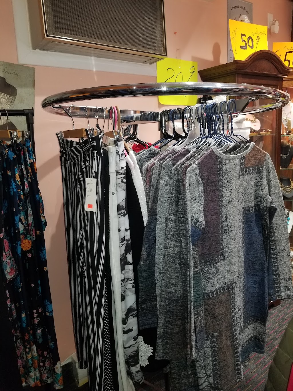KETLYS BOUTIQUE | 1316 Av Victoria, Greenfield Park, QC J4V 1L8, Canada | Phone: (450) 486-7010