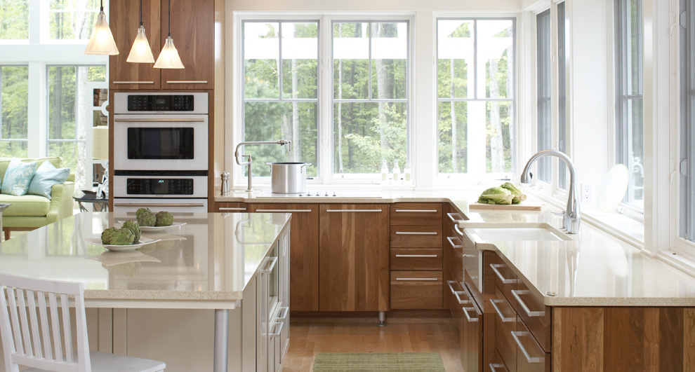 Universal Supply Vancouver | 2835 E 12th Ave, Vancouver, BC V5M 4P9, Canada | Phone: (604) 253-4000