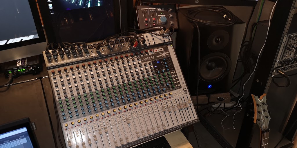 Wyred Up Recording Studio | 8 Lincoln Ct, Brampton, ON L6T 3Z2, Canada | Phone: (289) 274-9009