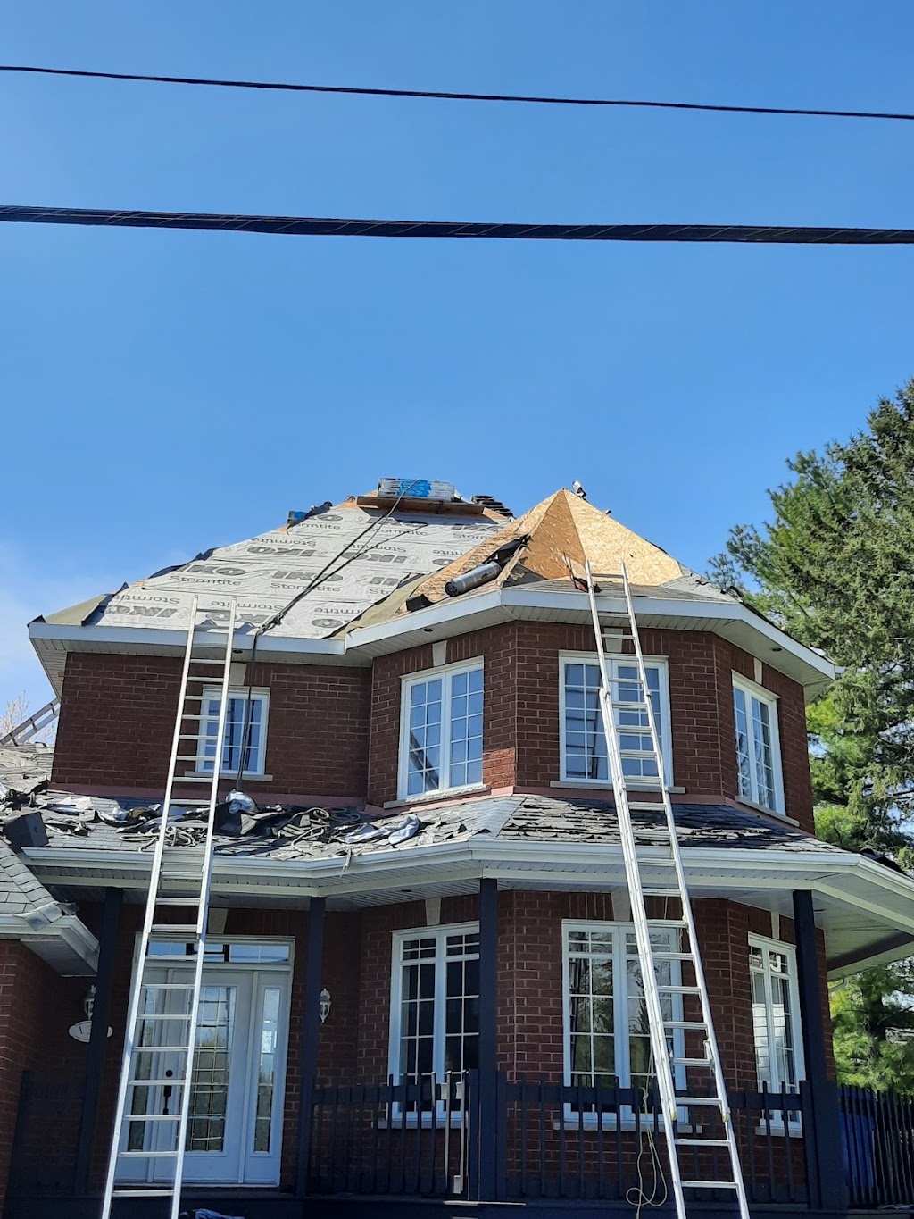 Couvreur Rhéaume Lajeunesse inc | 323 55e Avenue, Pointe-Calumet, QC J0N 1G4, Canada | Phone: (514) 895-3463