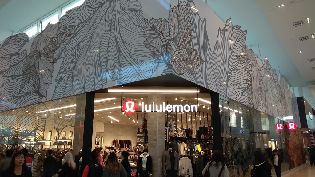 lululemon | 3401 Dufferin St Unit 512, Toronto, ON M6A 2T9, Canada | Phone: (416) 256-3883