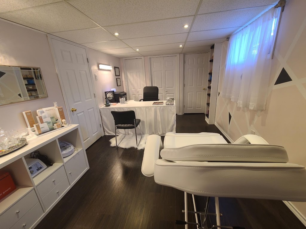 I Blossom Skincare | 119 Nash Rd S, Hamilton, ON L8K 4J8, Canada | Phone: (519) 321-0897