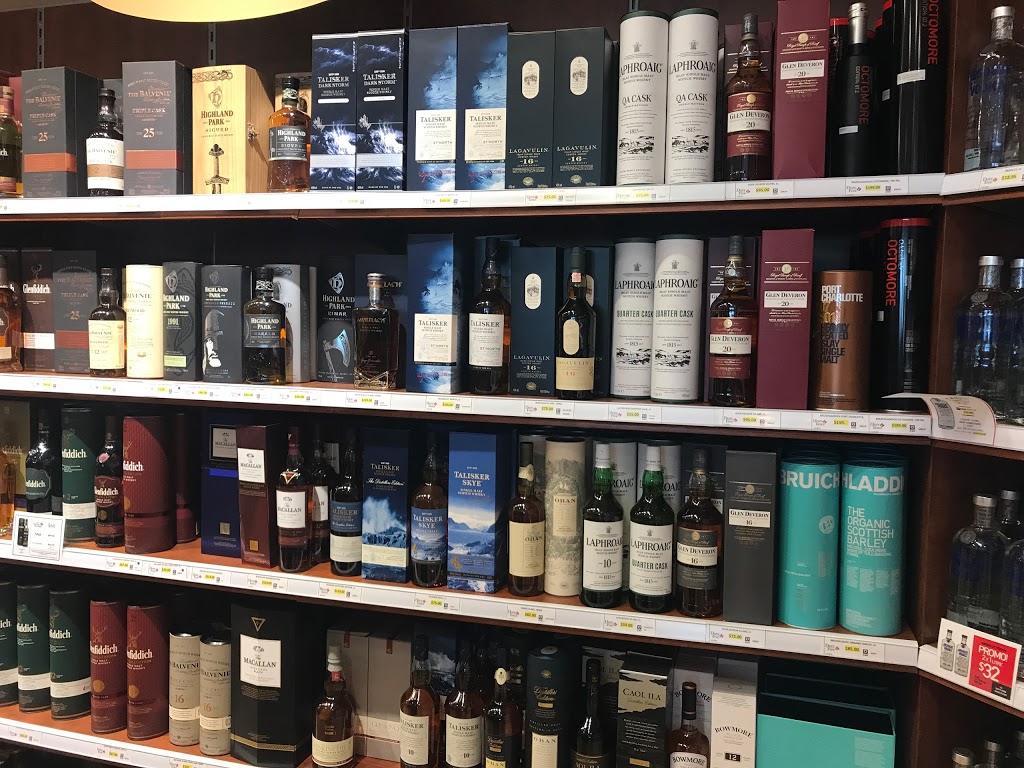 Duty Free Philipsburg | 3 QC-133, Philipsburg, QC J0J 1N0, Canada | Phone: (450) 248-4331