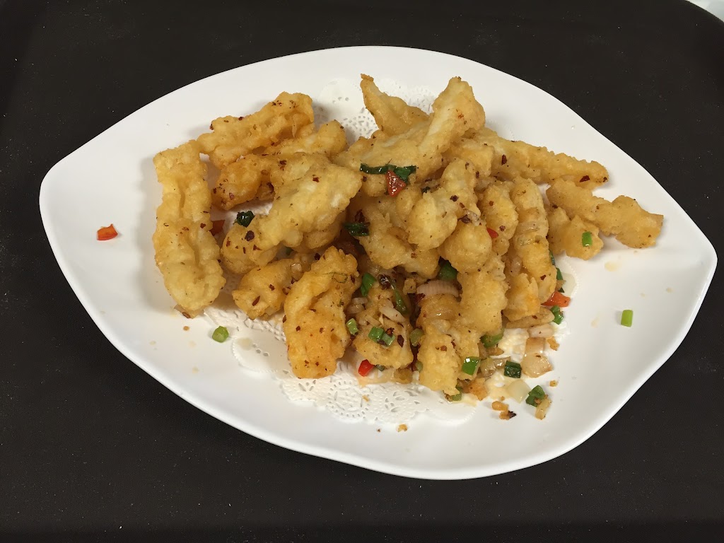 Golden Fortune Restaurant 金福楼 | 189 Herring Cove Rd, Halifax, NS B3P 1K9, Canada | Phone: (902) 454-2888