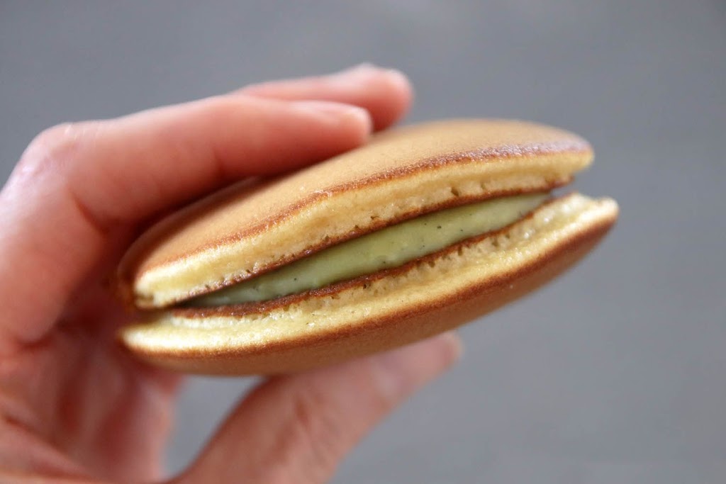 Dakos Taiyaki | 6464 Yonge St, North York, ON M2M 3X4, Canada | Phone: (416) 229-6060