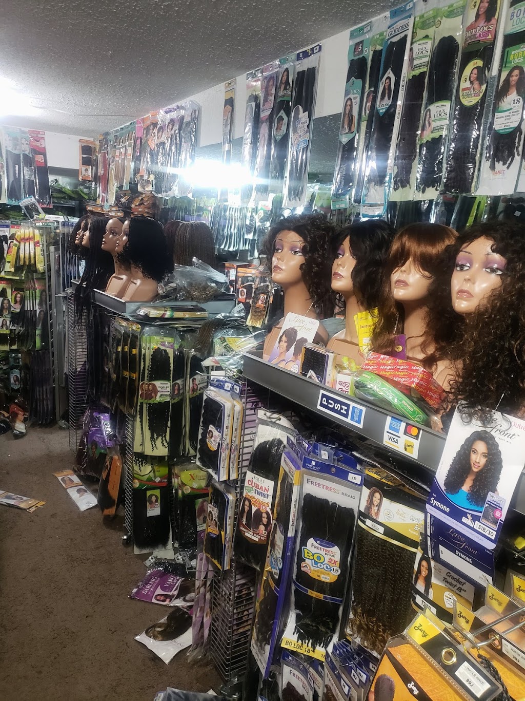 CapriBeautyHair | 4438 James Hill Rd, Regina, SK S4W 0M5, Canada | Phone: (306) 516-0305