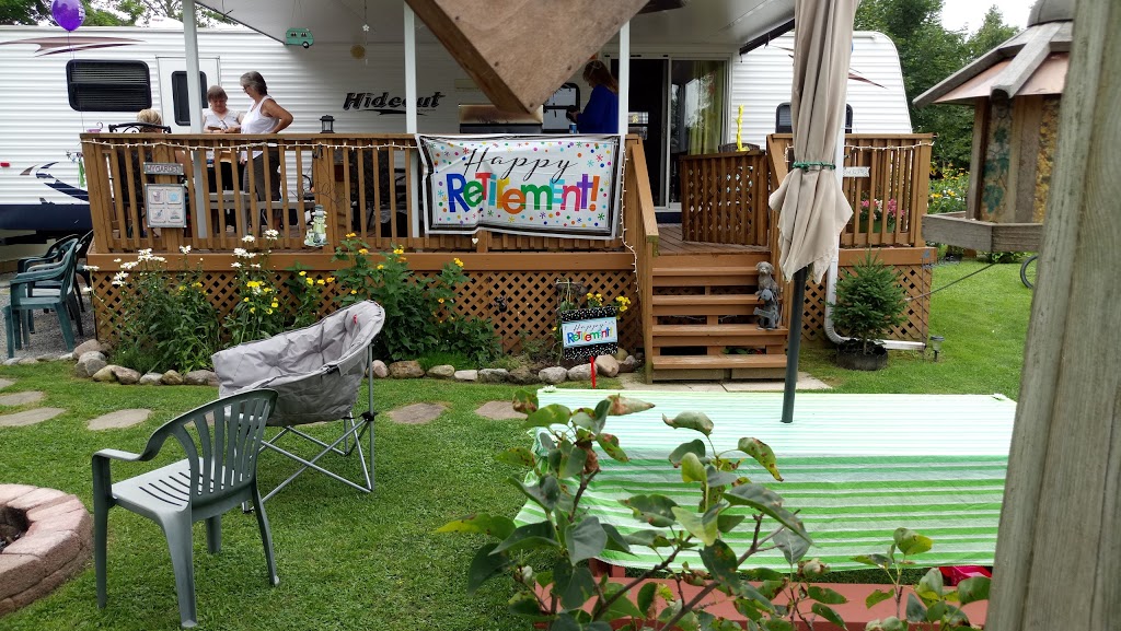 Riverwood Park Campgrounds | 31 Riverwood Park Rd, Lindsay, ON K9V 0K2, Canada | Phone: (705) 324-1655