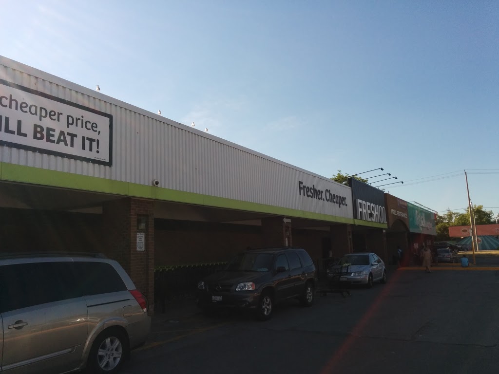 FreshCo Dufferin & Dupont 1245 Dupont St, Toronto, ON M6H 2A6, Canada