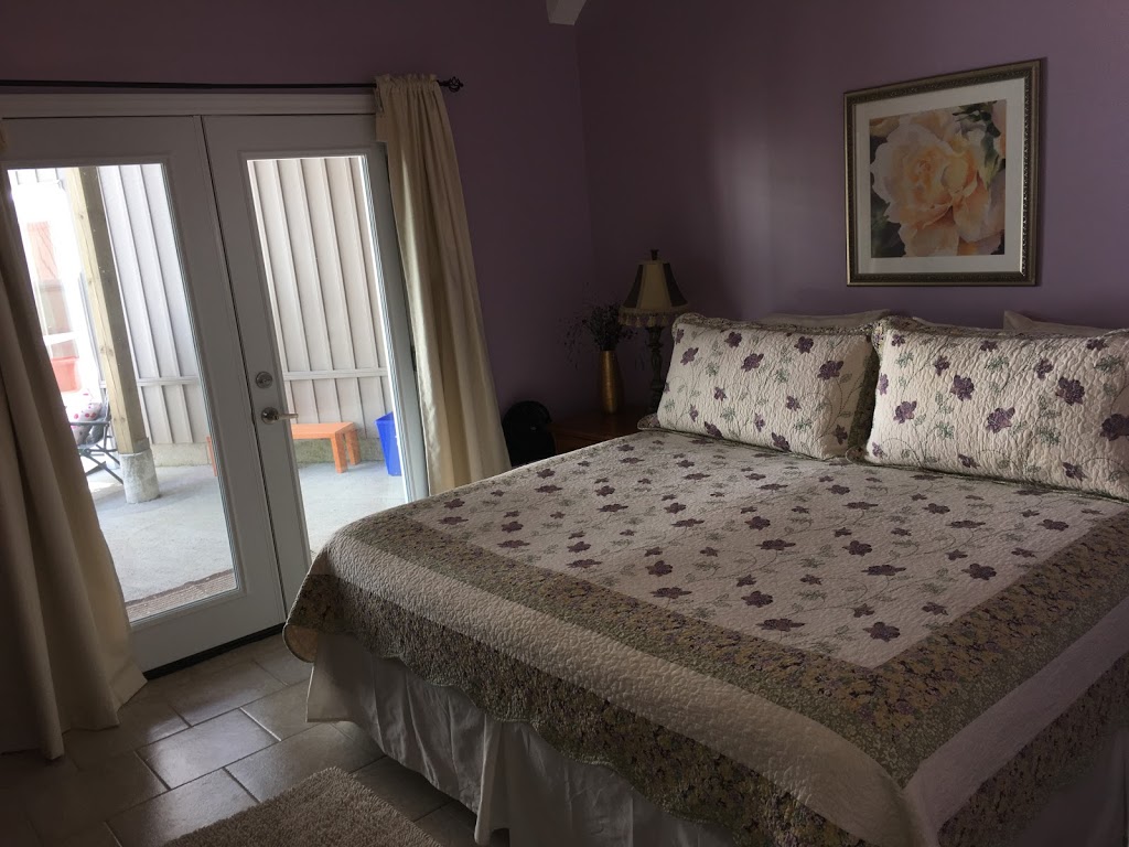 Frank and Terry 2 Furnished Apartments for Rent | 4 Perin Pl, Kitchener, ON N2P 1L5, Canada | Phone: (519) 577-3481