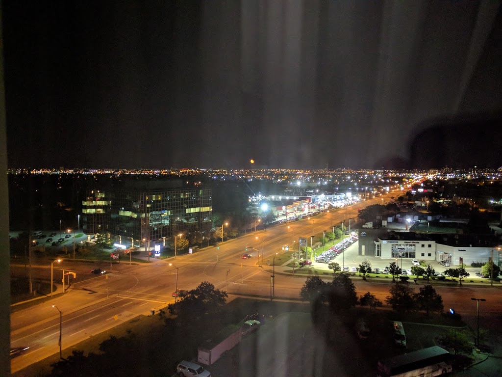Comfort Hotel Airport North | 445 Rexdale Blvd, Etobicoke, ON M9W 6K5, Canada | Phone: (416) 740-9500