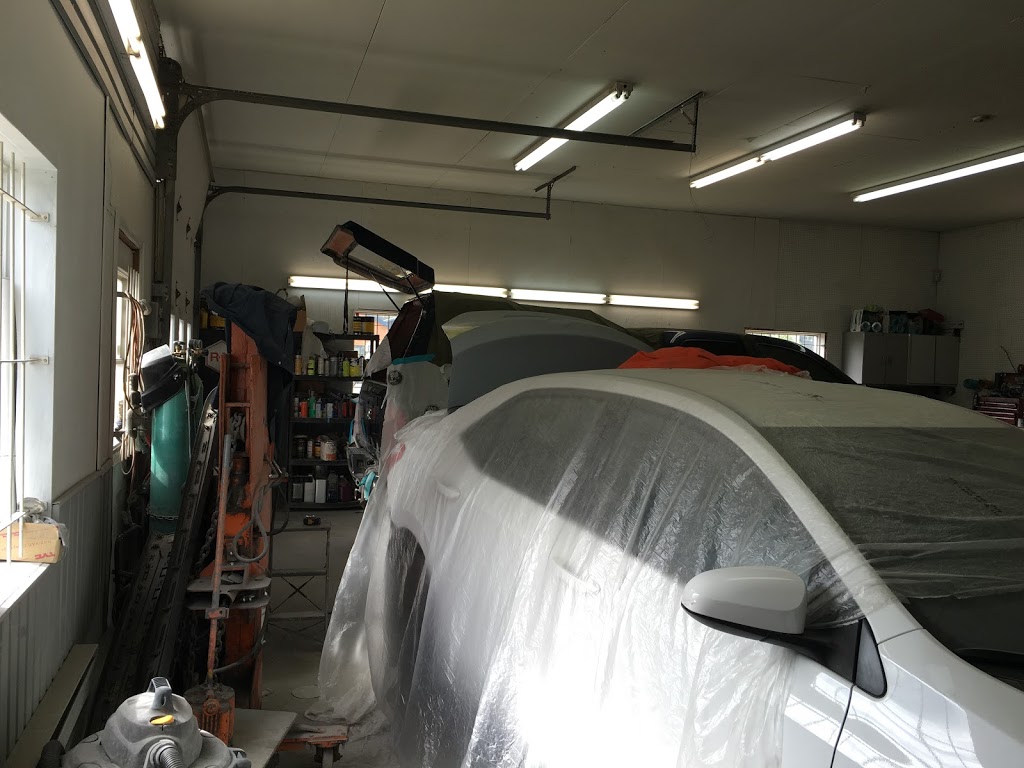 Carrosserie Allaire | 95 QC-153, Saint-Tite, QC G0X 3H0, Canada | Phone: (418) 365-3444
