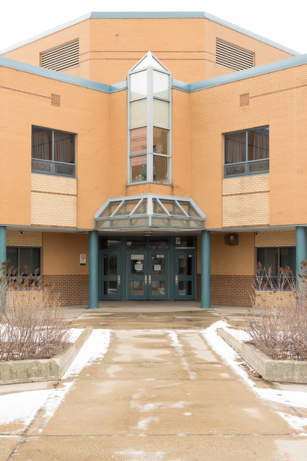 Bishop P. F. Reding Catholic Secondary School | 1120 Main St E, Milton, ON L9T 6H7, Canada | Phone: (905) 875-0124