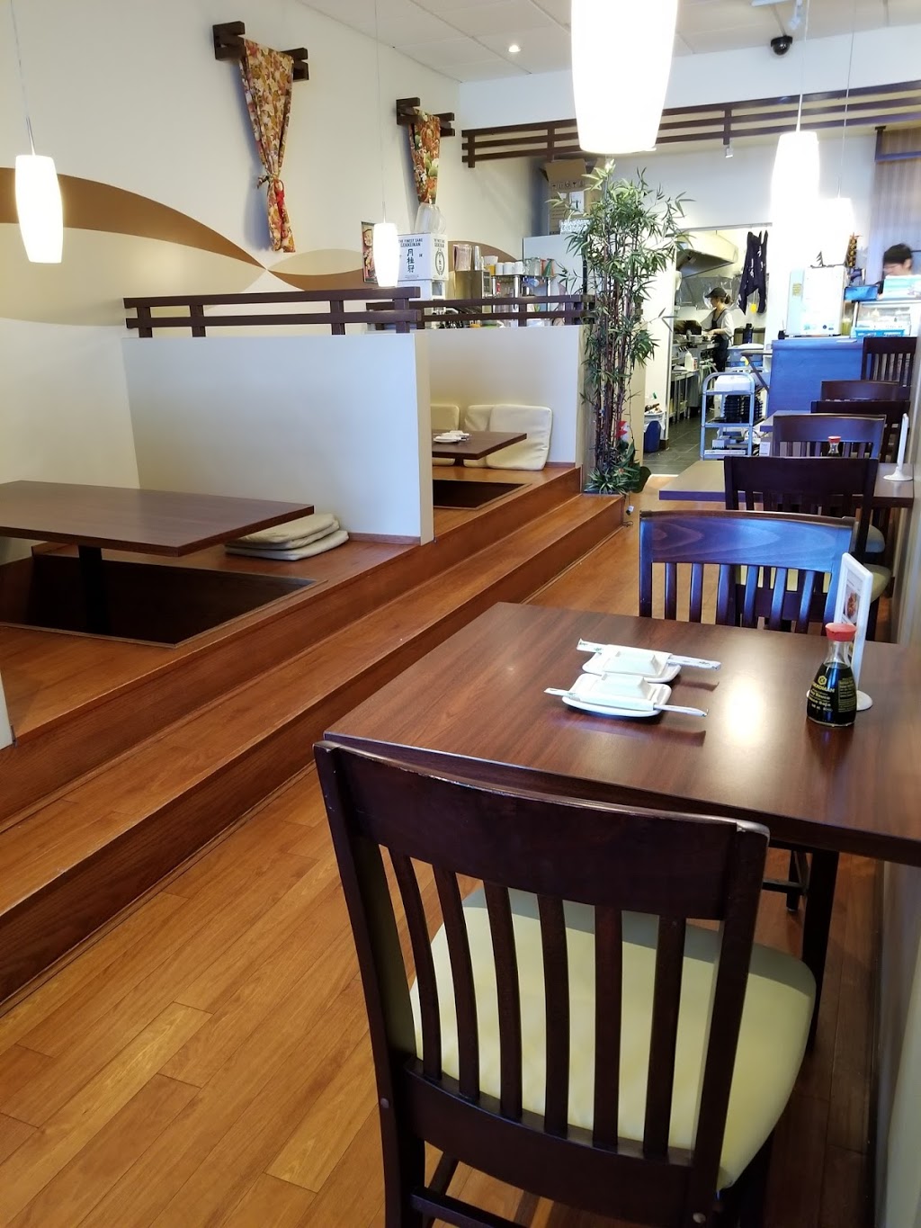 Taiyo Japanese Restaurant | 12424 Symons Valley Rd NW #23, Calgary, AB T3P 0A3, Canada | Phone: (403) 263-8858