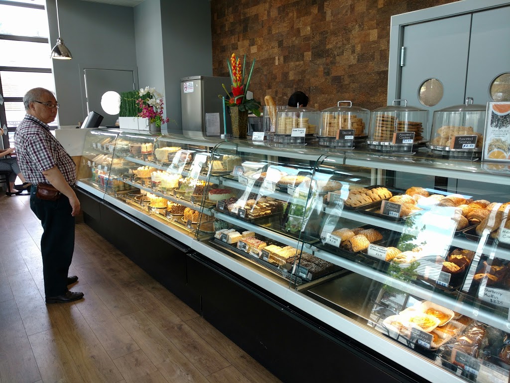 Diplomat Bakery | 6168 London Rd #105, Richmond, BC V7E 0C1, Canada | Phone: (604) 241-9134