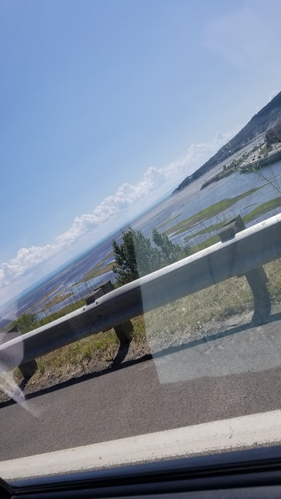 Gîte Aigle Pêcheur | 1256 Bd Malcolm-Fraser, La Malbaie, QC G5A 2N1, Canada | Phone: (418) 665-9856