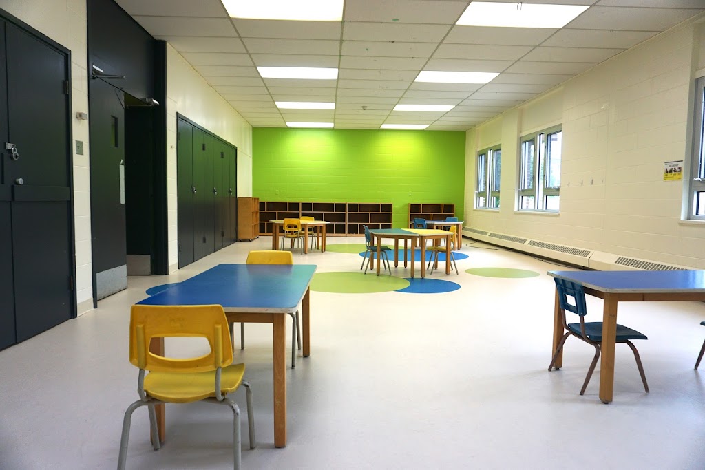 Centre du Sablon | 755 Chem. du Sablon, Laval, QC H7W 4H5, Canada | Phone: (450) 688-8961