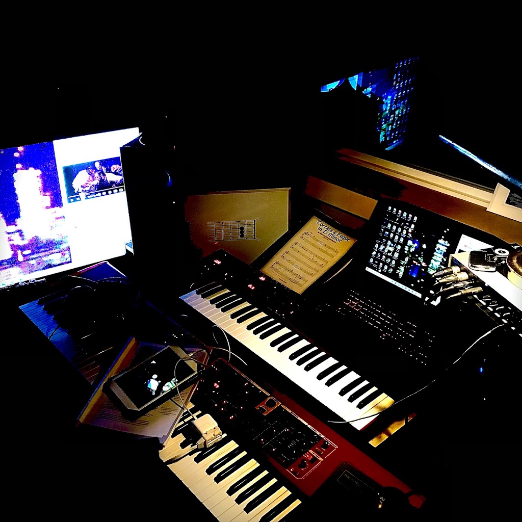 Sunset Studios | 60 Sunset Dr, Glen Haven, NS B3Z 2T3, Canada | Phone: (782) 414-6098