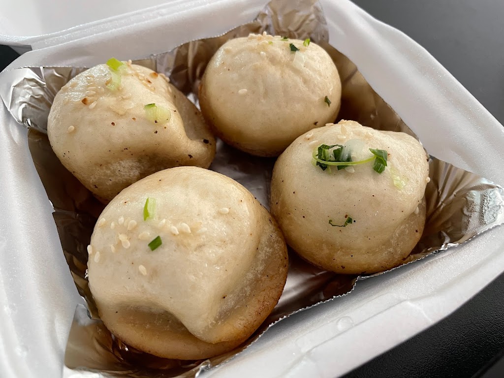 Nong Tang Li 弄堂里 | 9390 Woodbine Ave, Markham, ON L6C 0M5, Canada | Phone: (289) 859-5199