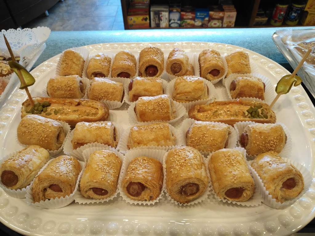 Golden Bakery | 1350 Bedford Hwy, Bedford, NS B4A 1E1, Canada | Phone: (902) 406-7482