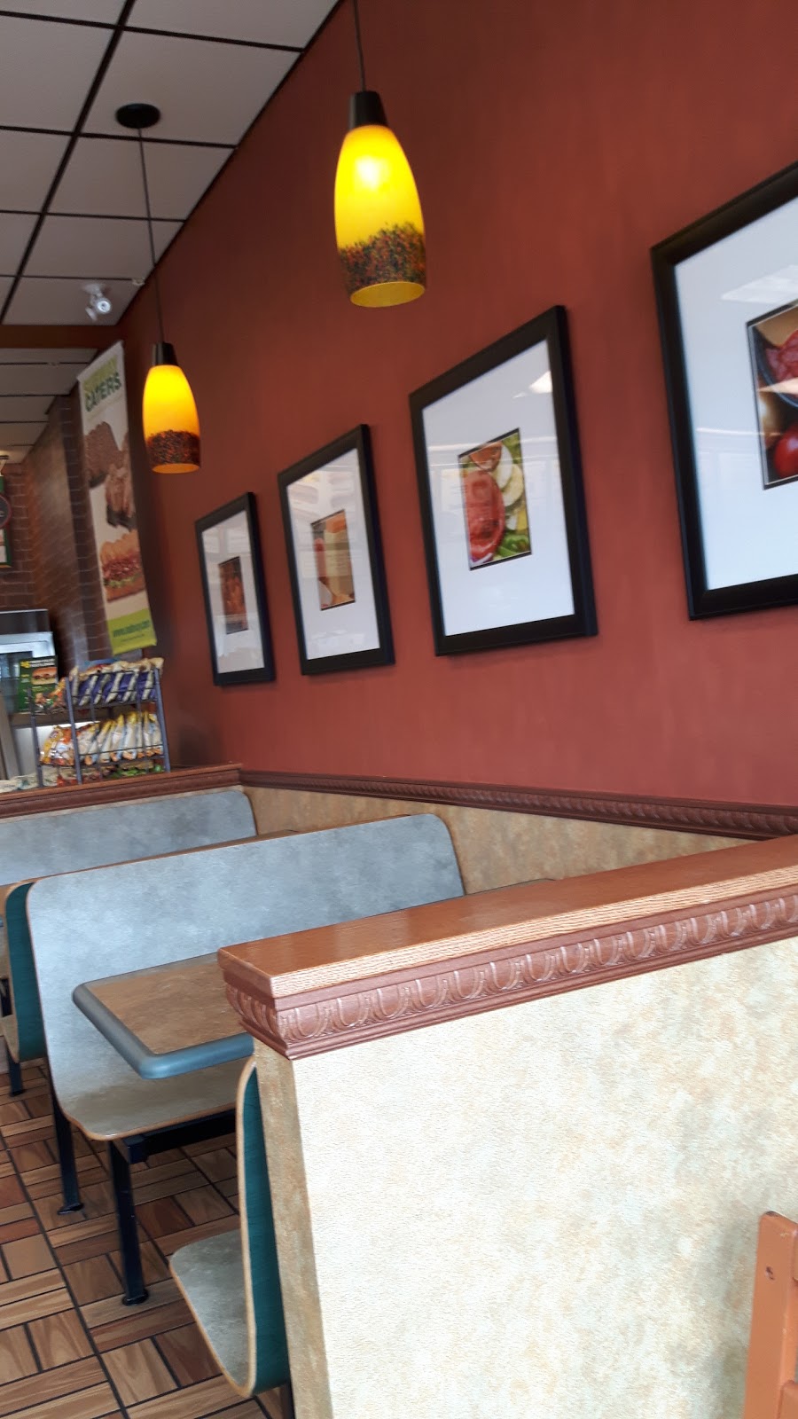 Subway | 2047 Sumas Way Unit 18, Abbotsford, BC V2S 8H6, Canada | Phone: (604) 859-7666