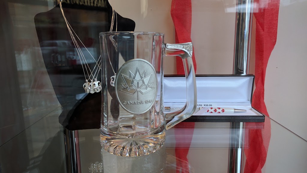 Mayhew Jewellers | 11 Dundas St E, Napanee, ON K7R 1H6, Canada | Phone: (613) 354-3988