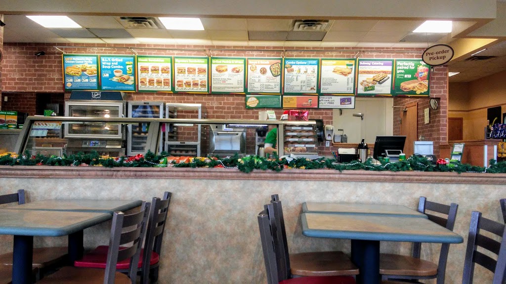 Subway | 16 Elm St, Truro, NS B2N 4B5, Canada | Phone: (902) 897-9110