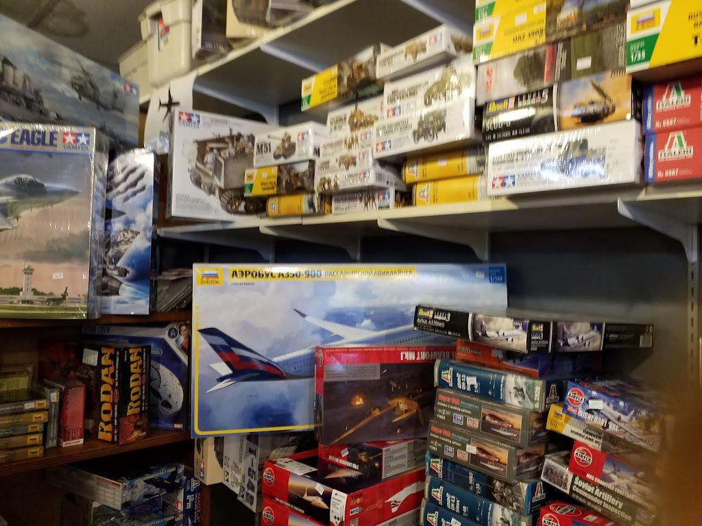Nautilus Aquatics & Hobbies Supply Store | 6442 Quinpool Rd, Halifax, NS B3L 1A8, Canada | Phone: (902) 454-4296