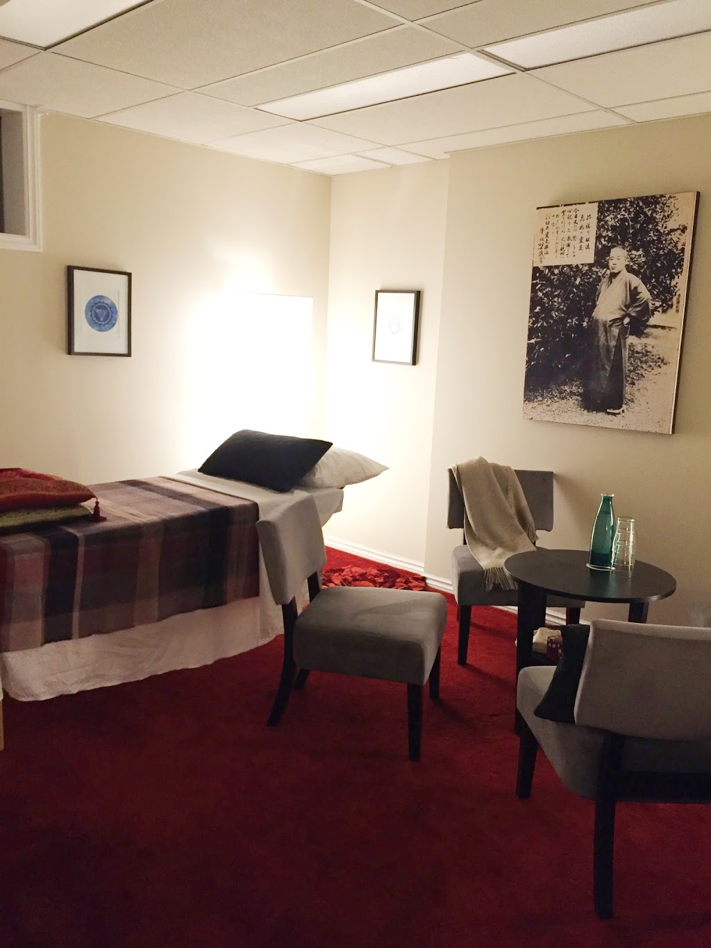 LunaHolistic | 1842 14 St SW, Calgary, AB T2T 3S9, Canada | Phone: (403) 801-2373