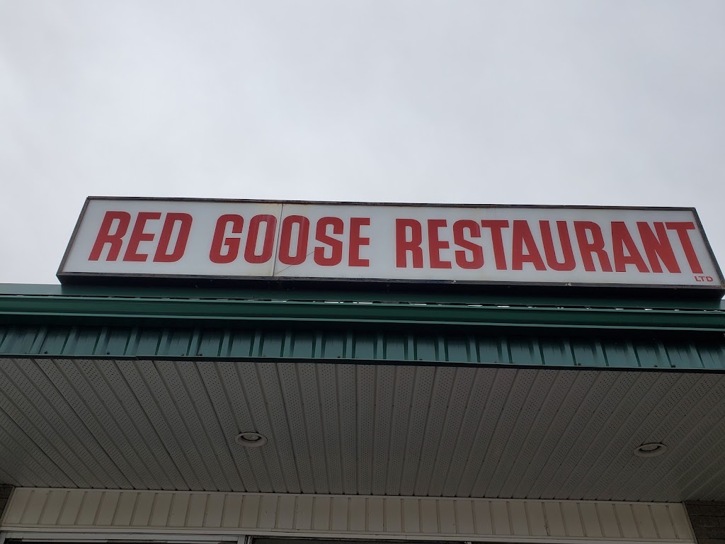 Red Goose Restaurant | 9625 66 Ave NW, Edmonton, AB T6E 0M2, Canada | Phone: (780) 435-8661