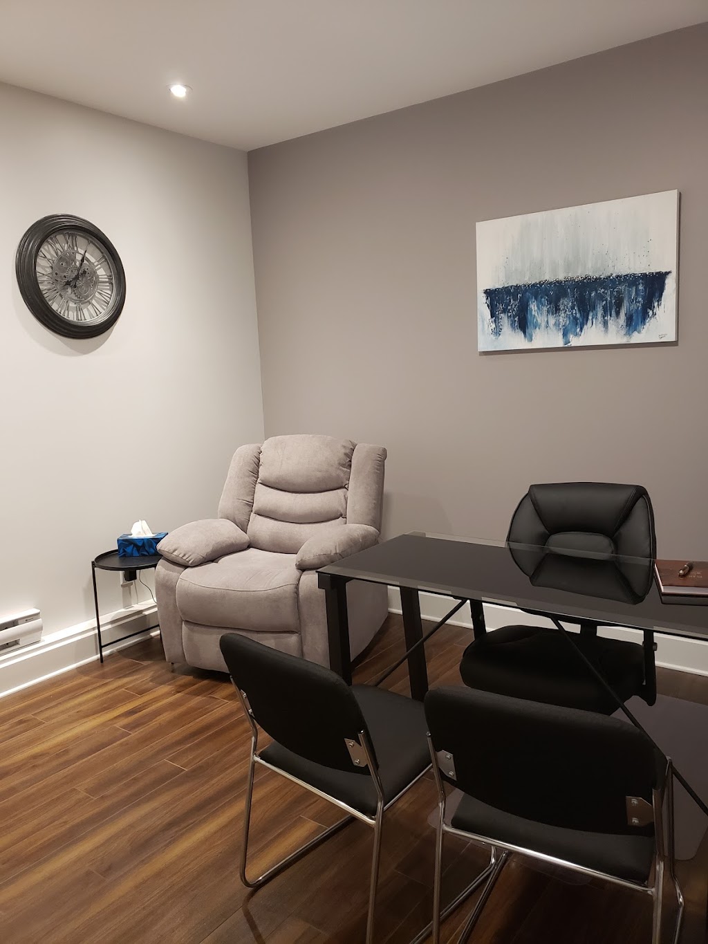 Hypnothérapeute - Louis-Olivier Lorrain | 90 Bd de la Concorde E Bureau 205, Laval, QC H7G 2B9, Canada | Phone: (514) 944-6945