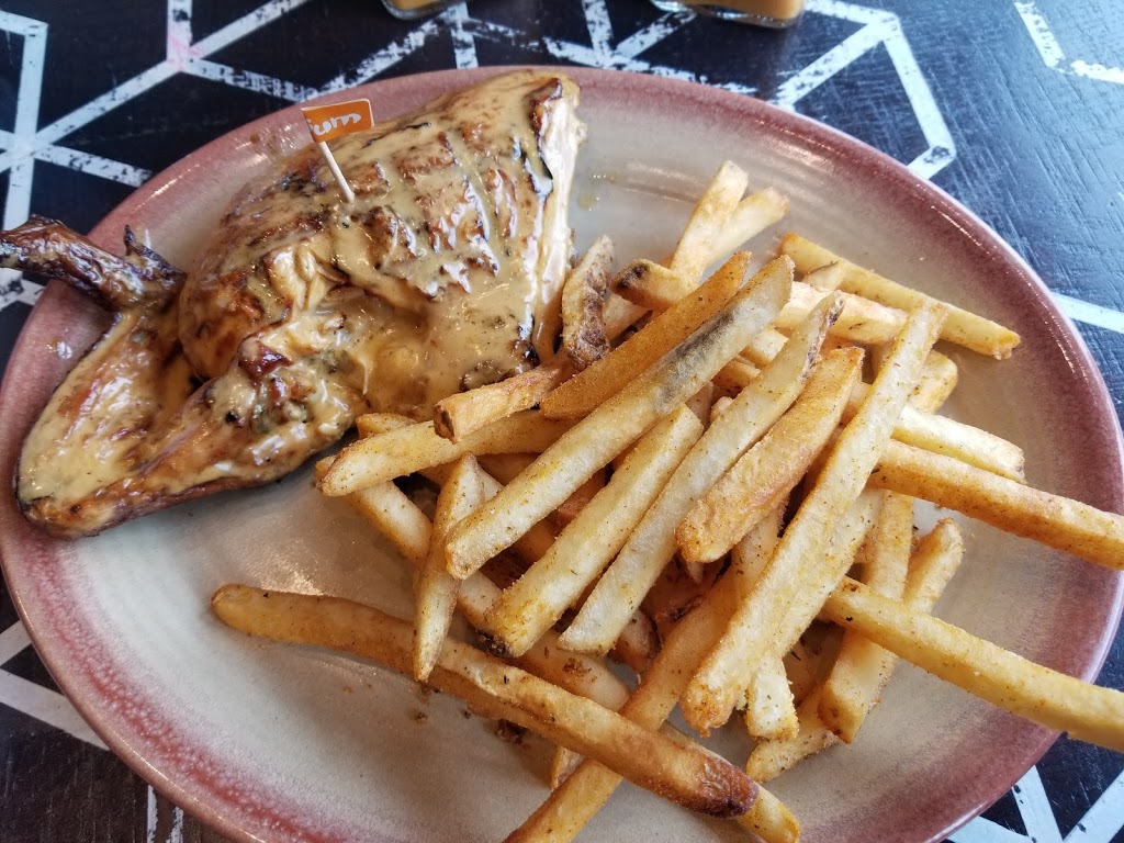 Nandos Kitchener | 569 Fairway Rd S Unit M1, Kitchener, ON N2C 1X4, Canada | Phone: (519) 896-7374