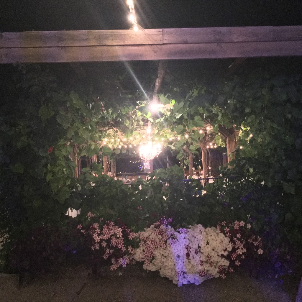 Orchard Cafe | 15686 BC-97, Lake Country, BC V4V 2J2, Canada | Phone: (250) 548-3444