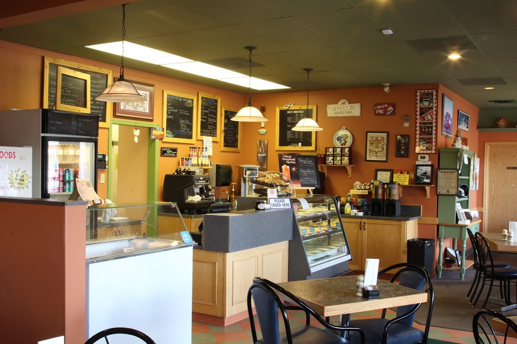 Pies Plus Cafe | 12445 Lake Fraser Dr SE #611, Calgary, AB T2J 7A4, Canada | Phone: (403) 271-6616