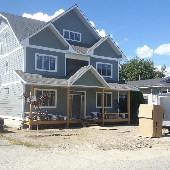 Degroot Custom Homes | 2282 Aberdeen St, Kelowna, BC V1Y 2T4, Canada | Phone: (250) 258-9701