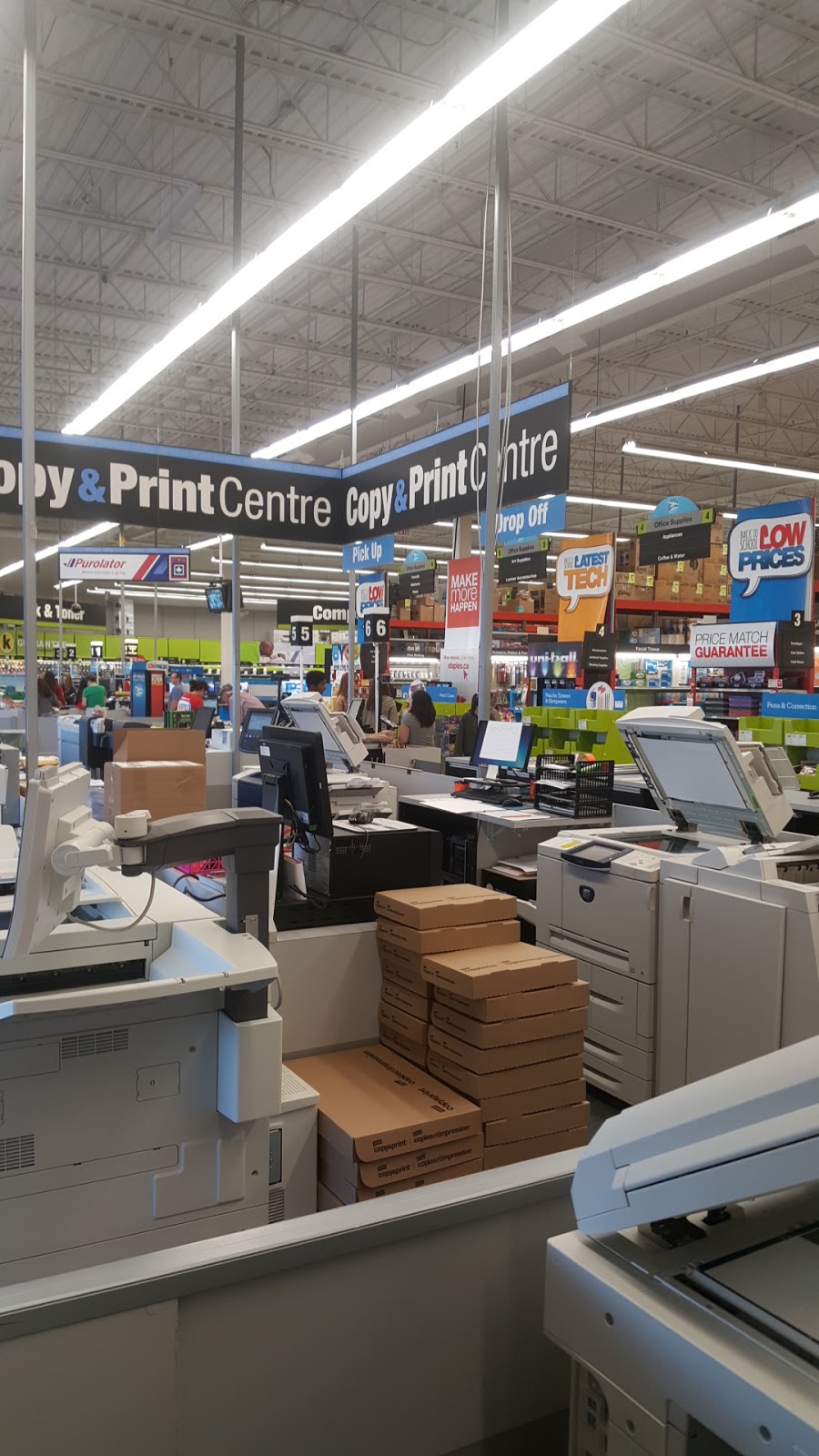 Staples Newmarket | 17810 Yonge St Bldg. A, Newmarket, ON L3Y 8S1, Canada | Phone: (905) 898-3956