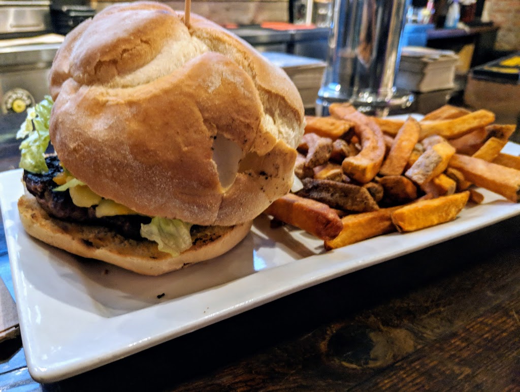 Gabbys King East | 189 King St E, Toronto, ON M5A 1J5, Canada | Phone: (416) 703-7771