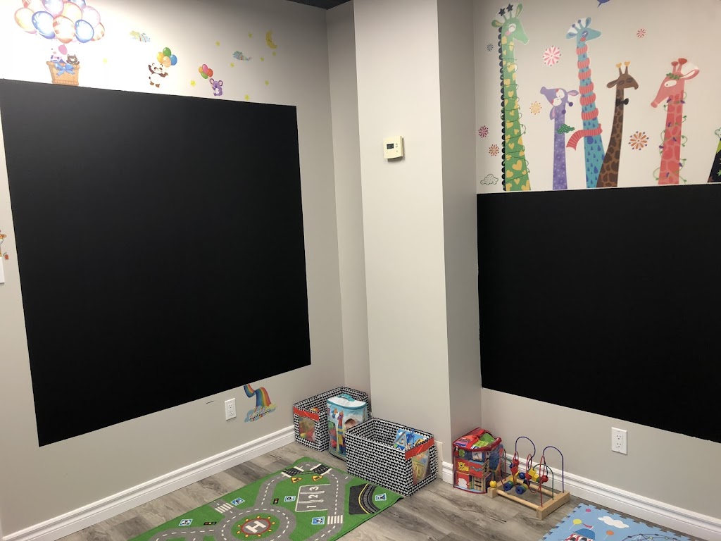 Starry Paradise Learning Centre | 17120 Leslie St Unit 4, Newmarket, ON L3Y 8K7, Canada | Phone: (905) 235-7888