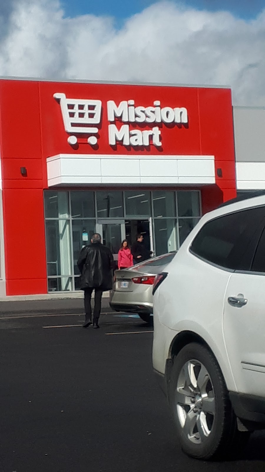 Mission Mart | 265 Susie Lake Crescent, Halifax, NS B3S 0J5, Canada | Phone: (902) 453-6278