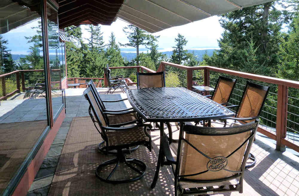 Orcas Oasis Vacation Rental | 421 Scott Hill Road, Orcas, Eastsound, WA 98245, USA | Phone: (360) 376-4646