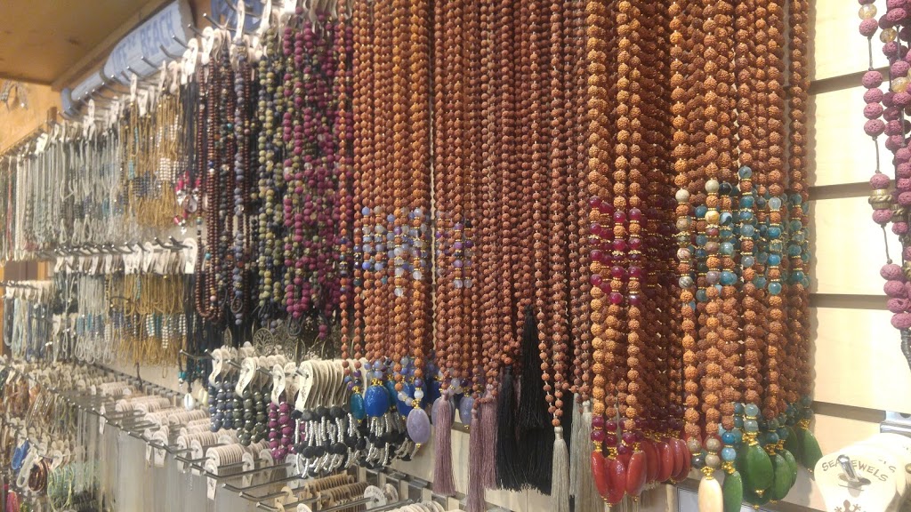 Sea Jewels | 15 Bayfield Main St S, Bayfield, ON N0M 1G0, Canada | Phone: (519) 565-5778