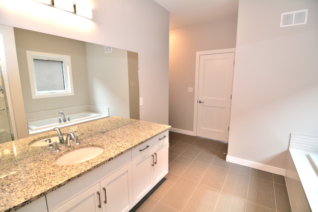 Creekbend Hollow | 150 Creek Bend Rd #3, Winnipeg, MB R2N 3Z8, Canada | Phone: (204) 989-5000