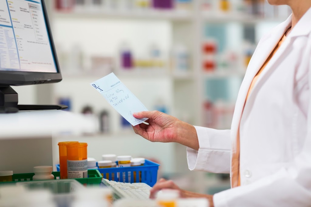 Northway Pharmacy Charleswood | 3358 Roblin Blvd, Winnipeg, MB R3R 0C5, Canada | Phone: (204) 885-9560