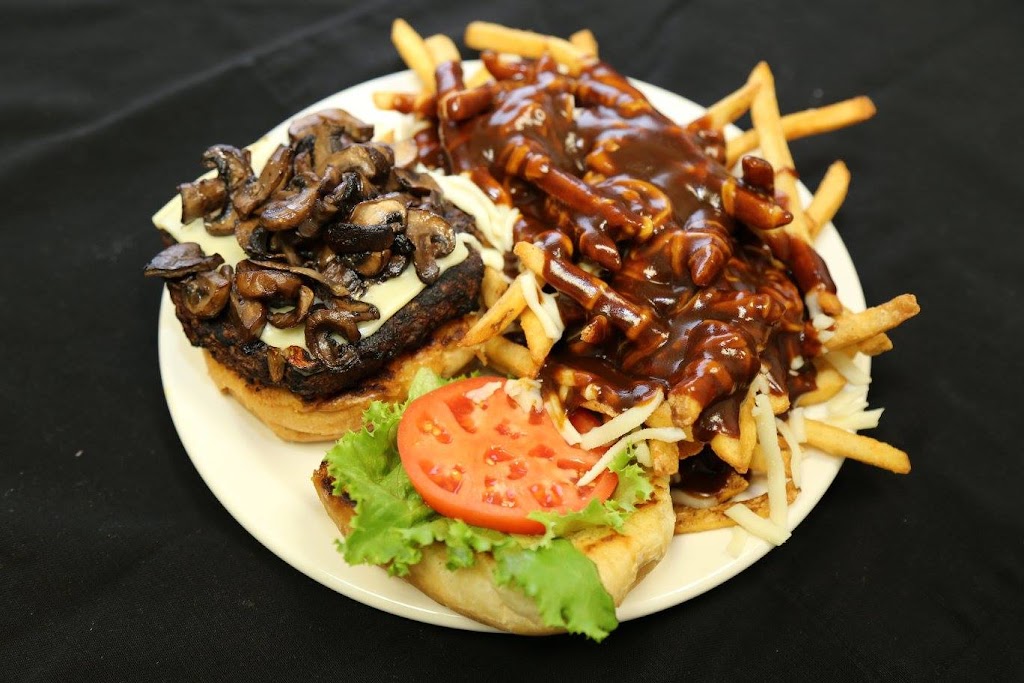 Call-Inns Hotel & Wise-ers Bar and Restaurant | 125 Broadway Avenue East, Pilot Mound, MB R0G 1P0, Canada | Phone: (204) 825-2800